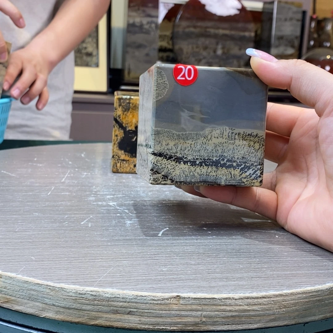 石材广西国画石草花石