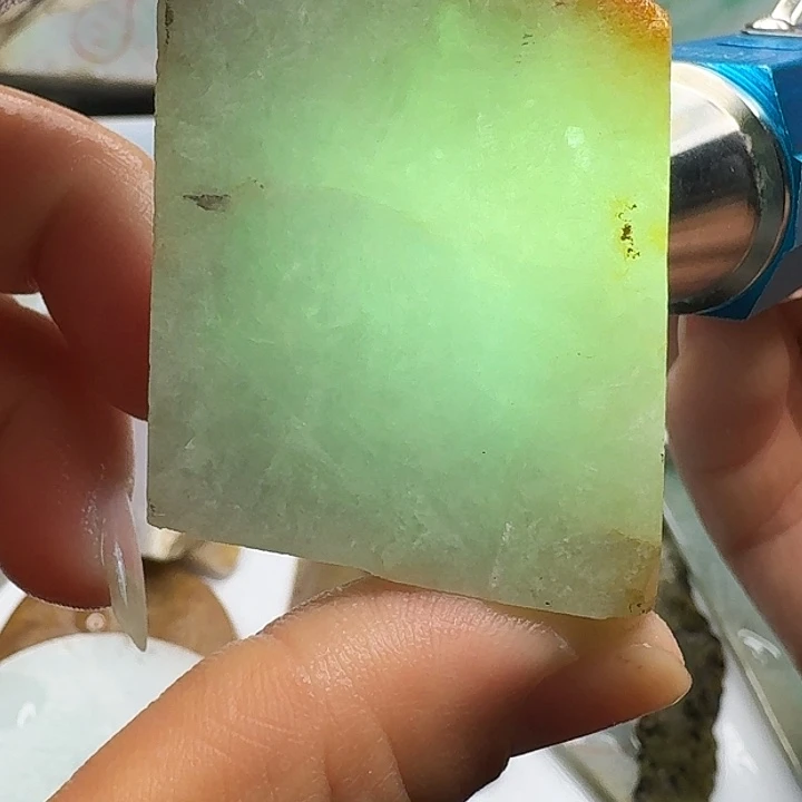 翡翠裸石缅甸翡翠