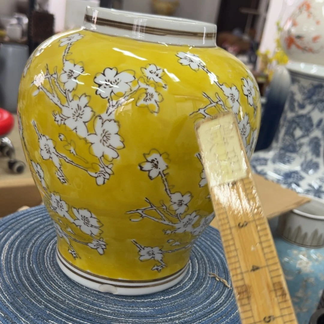 微瑕青花瓷器值得厚爱