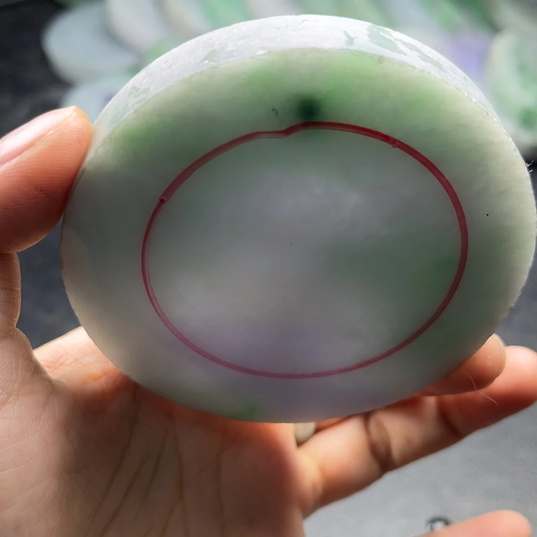 未镶嵌翡翠手镯定制翡翠