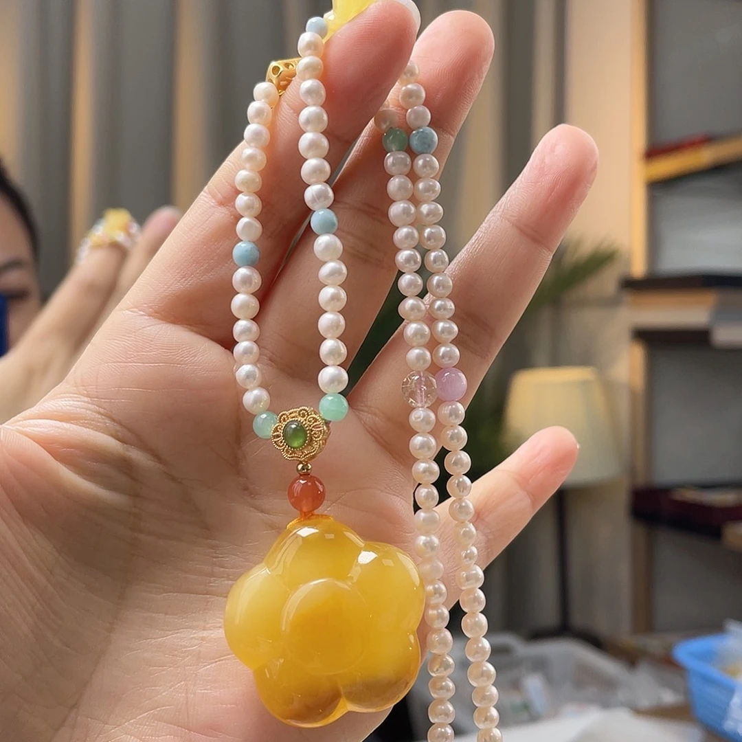 琥珀裸石未镶嵌蜜蜡吊坠