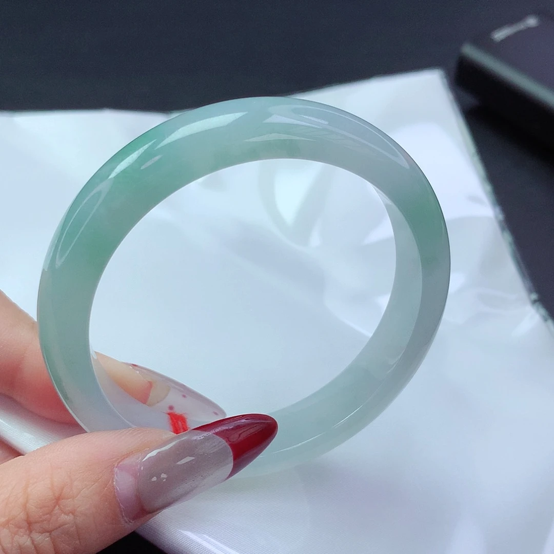 【闪购商品】翡翠手镯未镶嵌a 31997