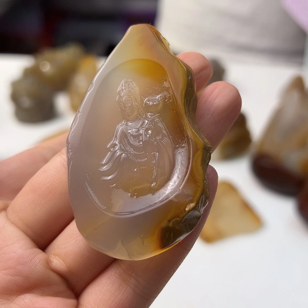 未镶嵌颈饰玛瑙/玉髓