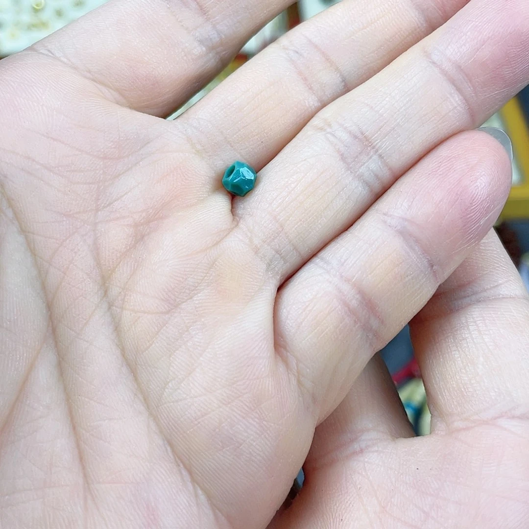 绿松石未镶嵌线束4.6×4