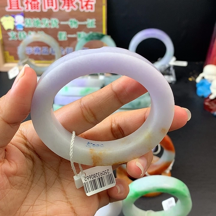 定制翡翠未镶嵌贵妃