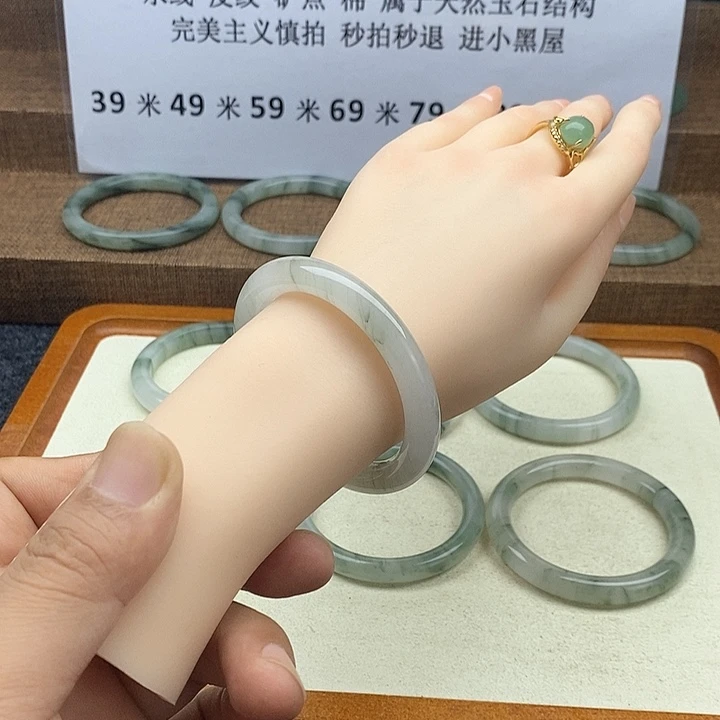 未镶嵌手镯石英质玉2038