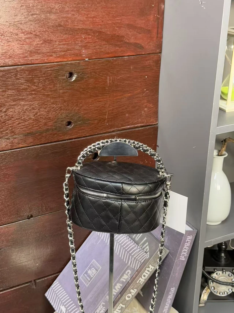 编号【E632号】按编号拍/主图为包的背面图/能拍就是有货/女包