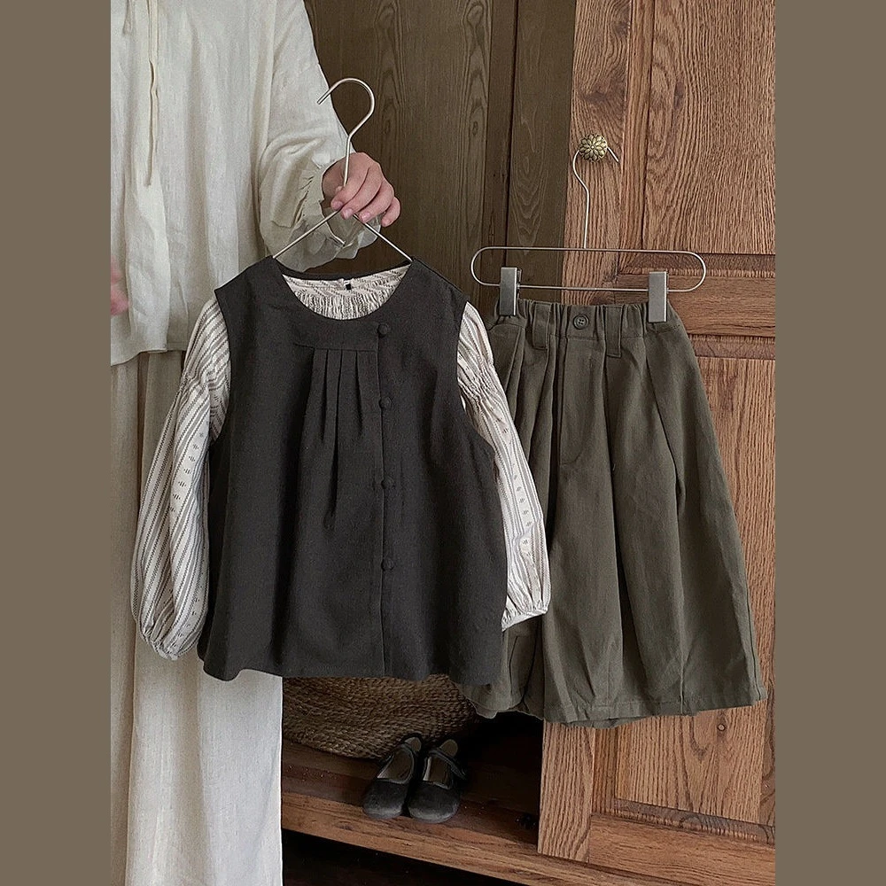 韩国童装儿童春秋森系三件套洋气穿搭泡泡袖条纹衬衫阔腿裤马甲潮