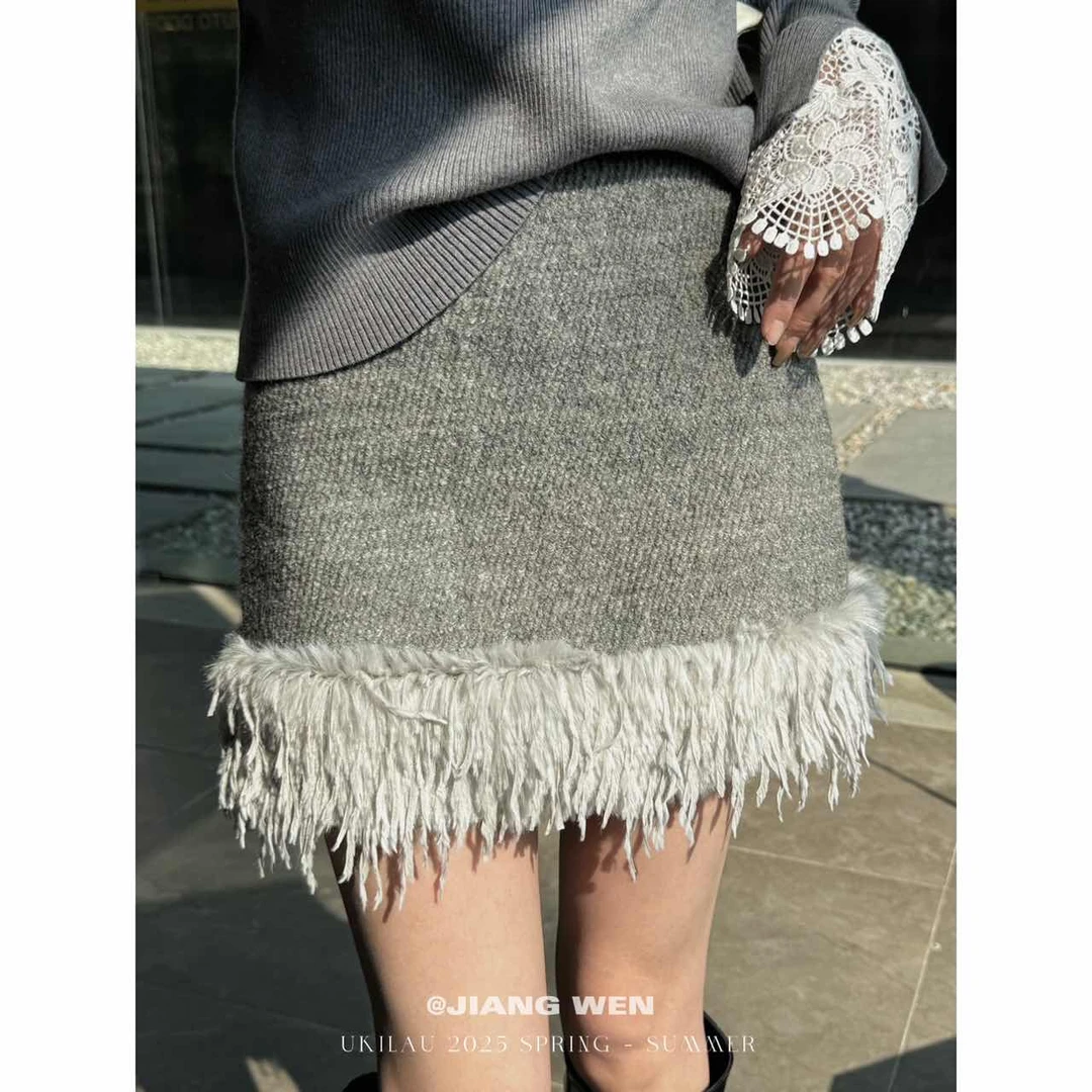 UKILAU【岁岁安澜】灰色毛呢短裙拼接毛毛高腰显瘦A字半身裙