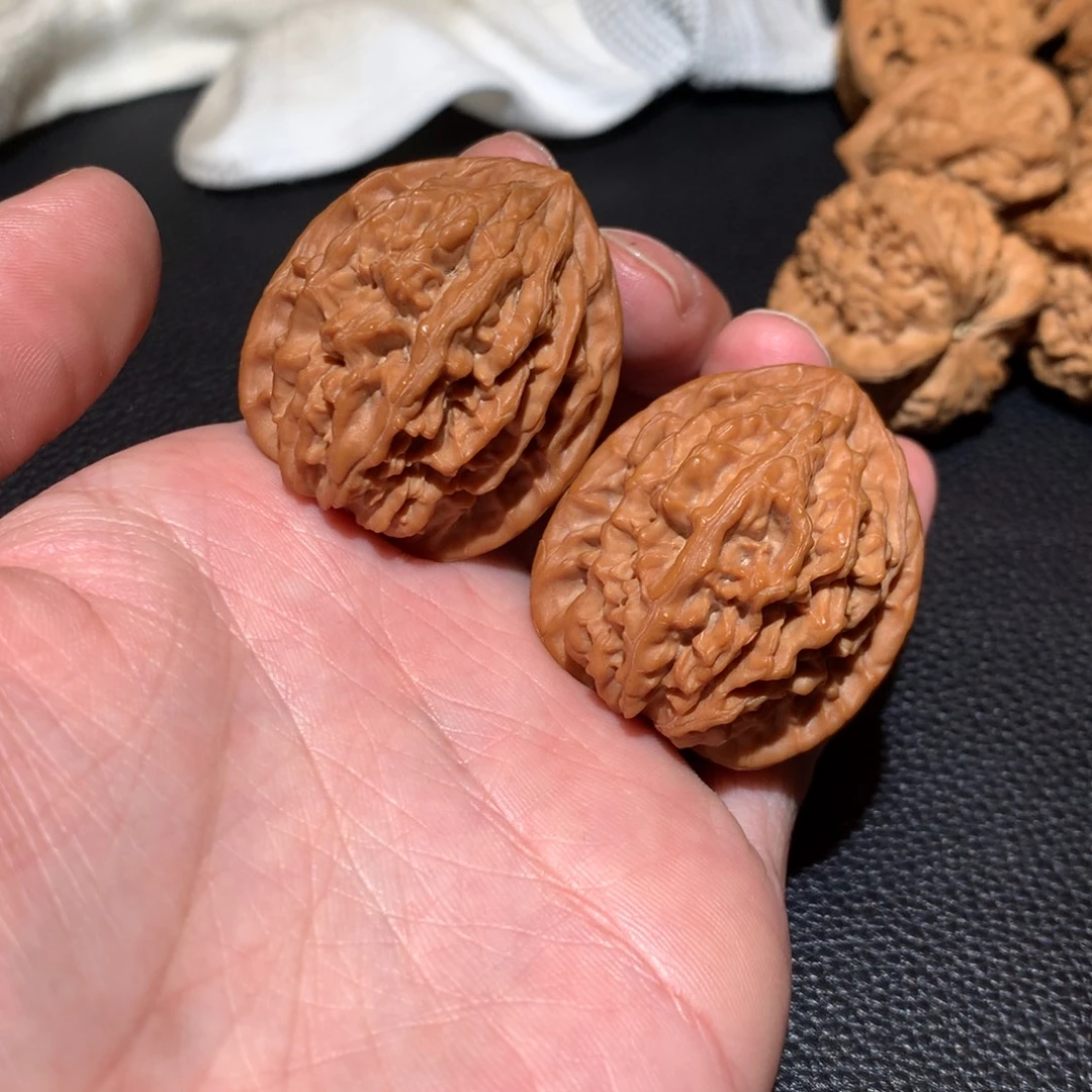 文玩核桃把件饕餮纹36