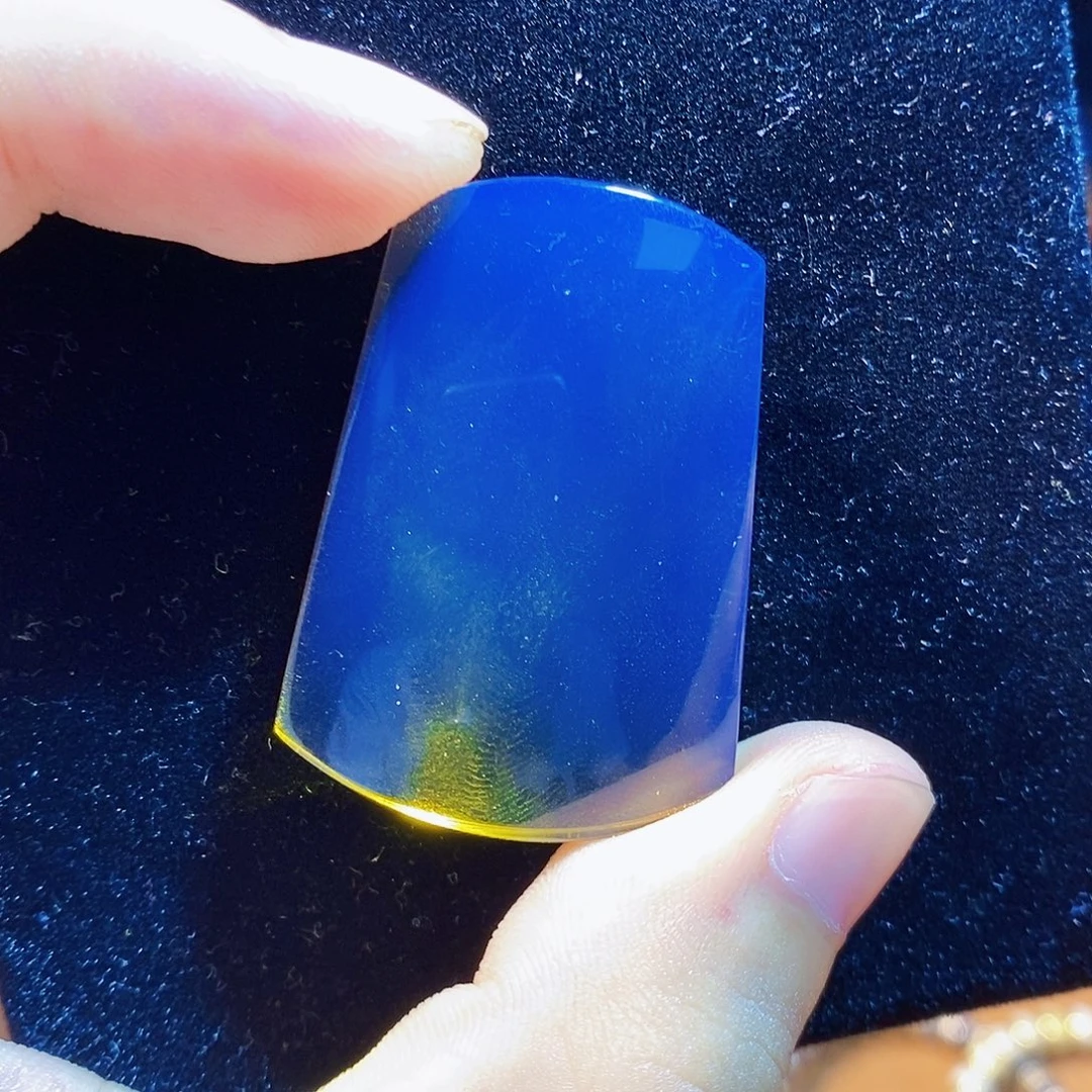 蓝珀未镶嵌珠宝奇石421