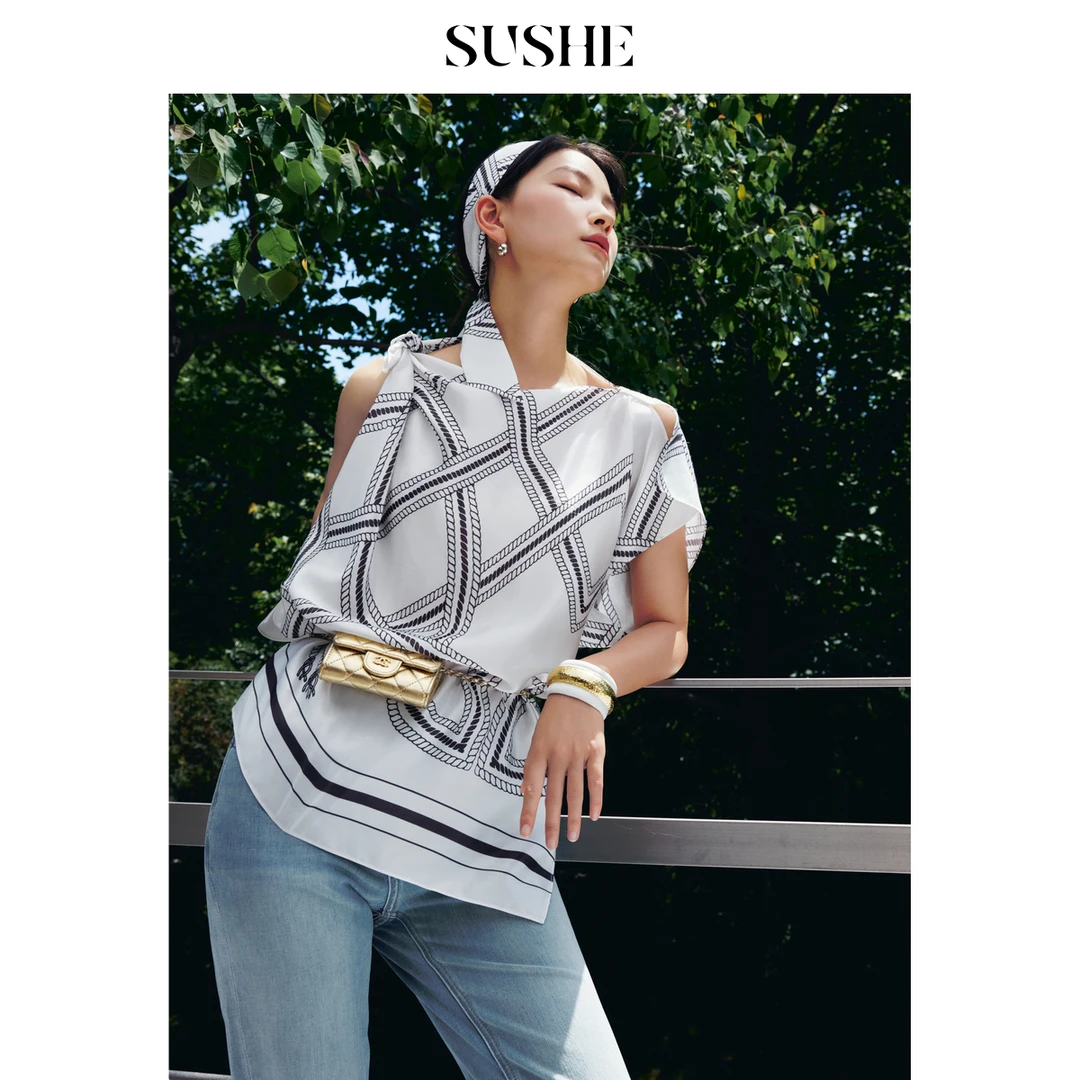 束皙SUSHE迹帛度假风白色印花一字领系带百搭两穿斗篷上衣夏季