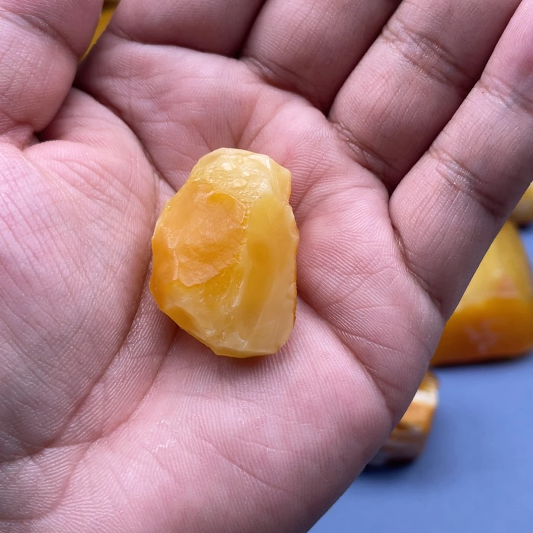 定制琥珀未镶嵌蜜蜡定制