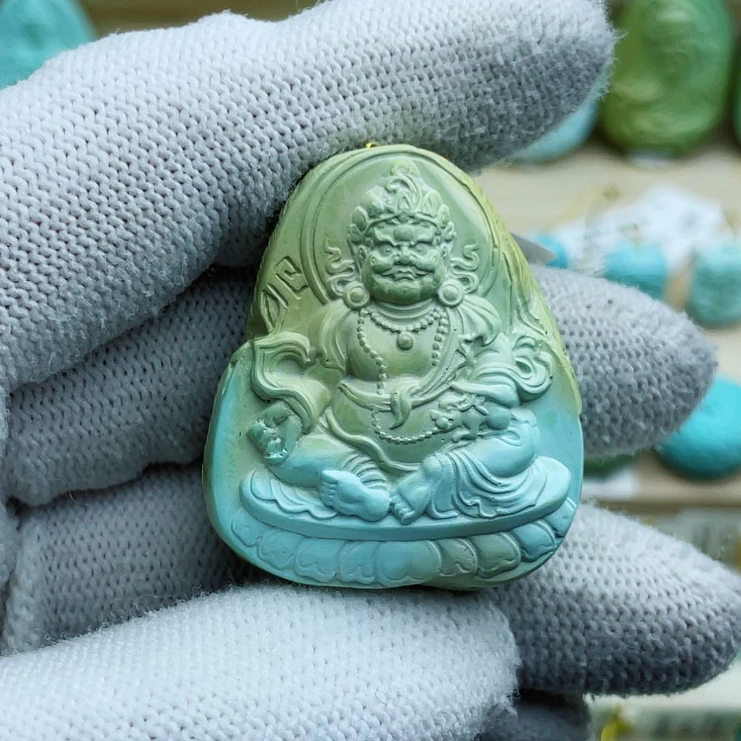 未镶嵌绿松石珠宝奇石