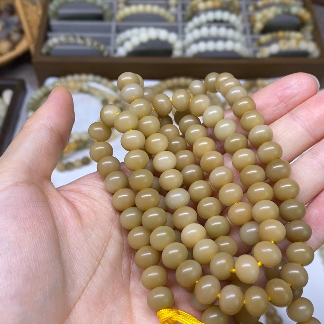 丞***馨吊坠菩提根/象牙果馨