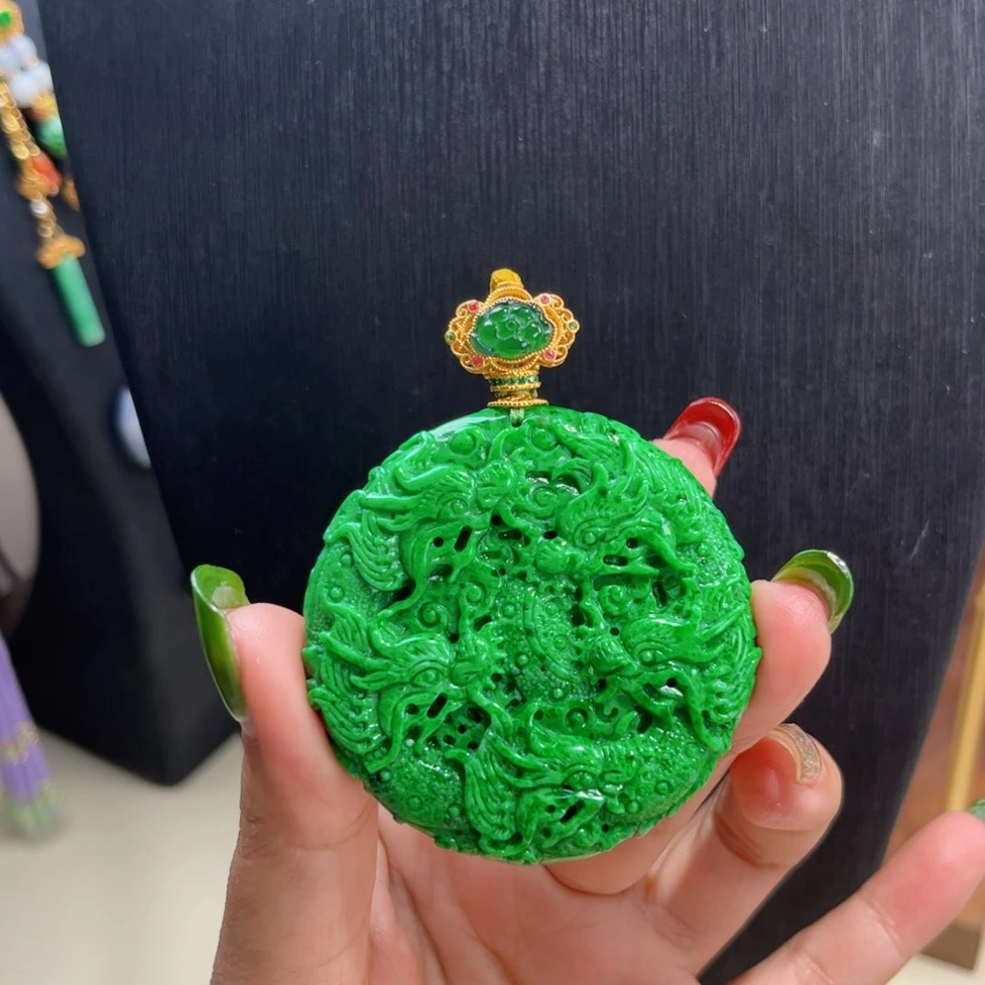 【闪购商品】翡翠吊坠(赠链)未镶嵌，