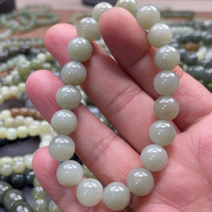 和田玉手链未镶嵌