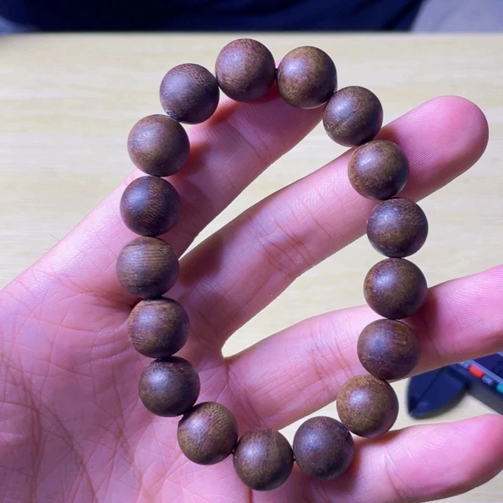 沉香碎屑沉香芽庄白棋