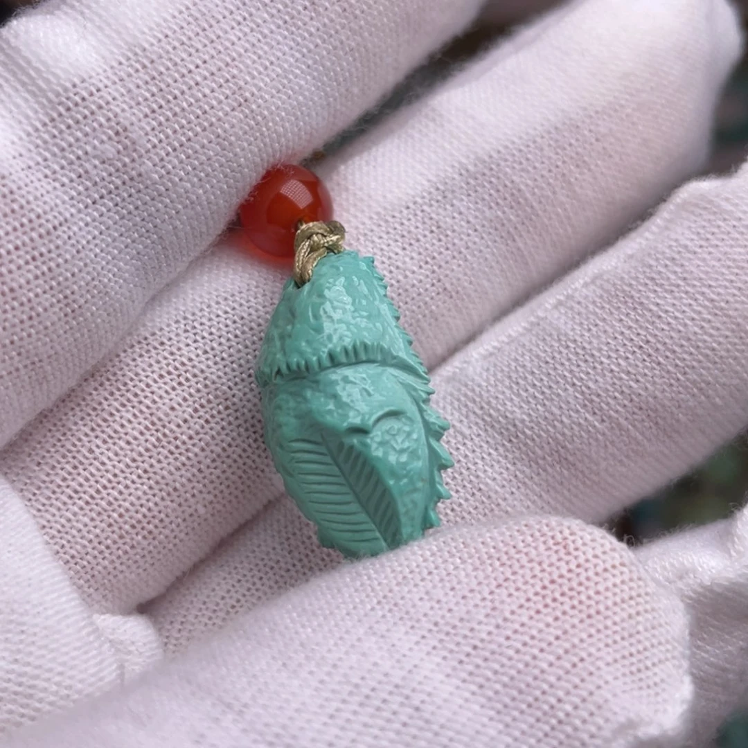 绿松石未镶嵌挂件