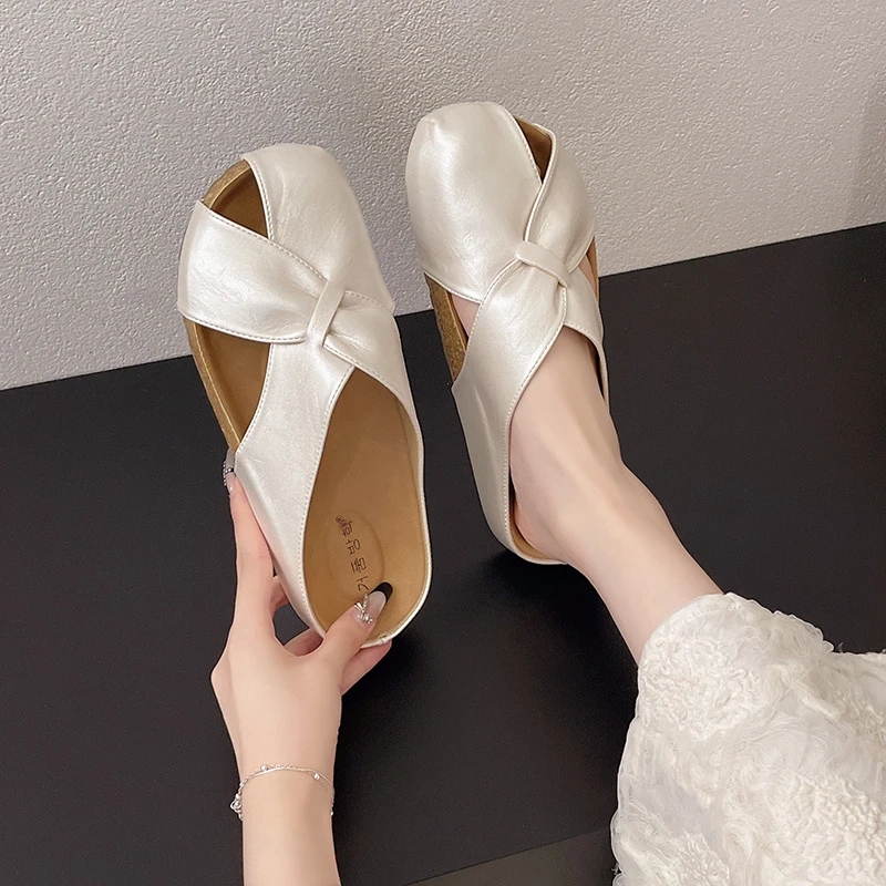 跨境小众轻奢2025女鞋夏季凉拖鞋外穿复古外贸皮鞋季穿头拖