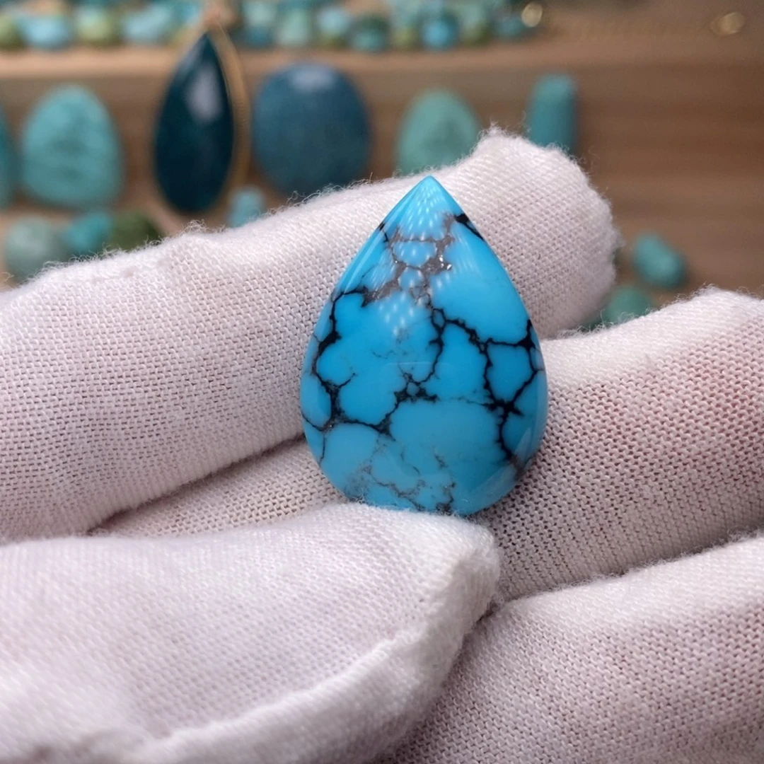 绿松石未镶嵌挂件