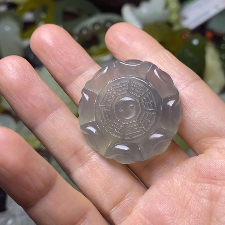 岫玉岫玉颈饰未镶嵌