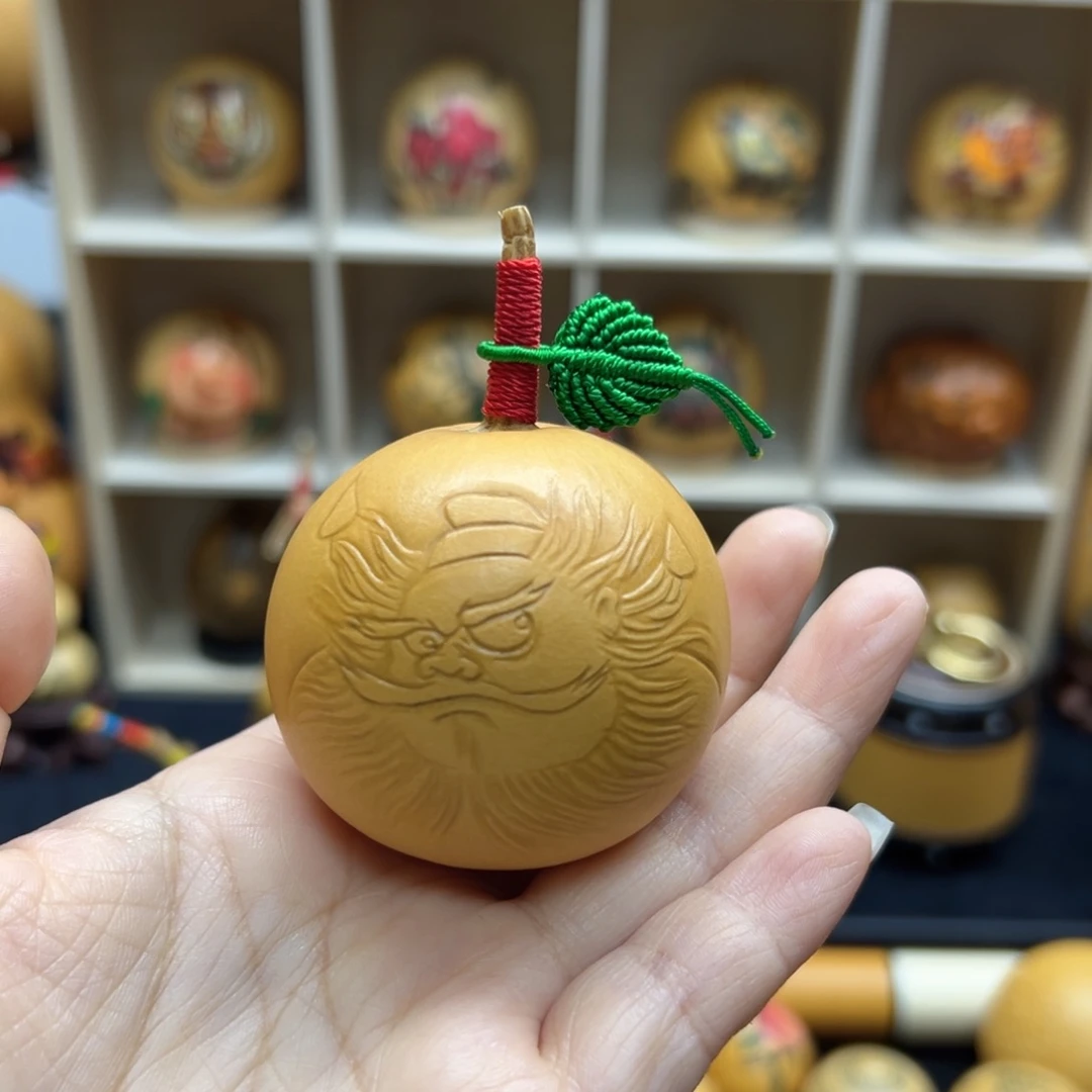 木手工压花钟馗福图案