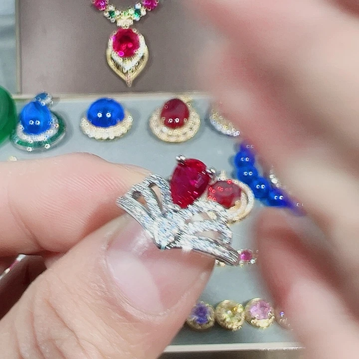 钨金红色蓝色满钻镶嵌