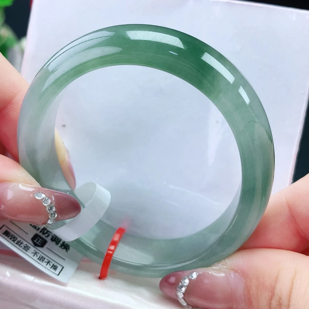 翡翠手镯未镶嵌54贵妃