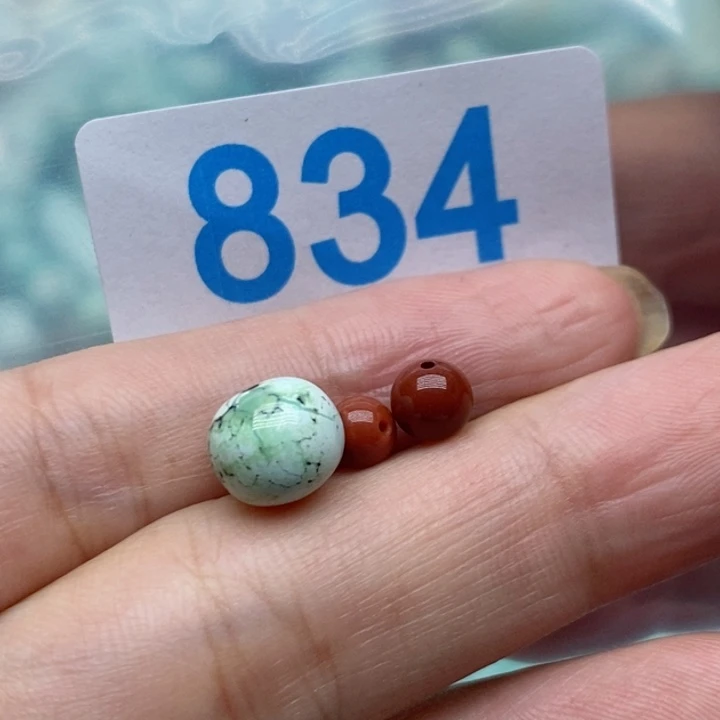 南红玛瑙未镶嵌珠宝奇石