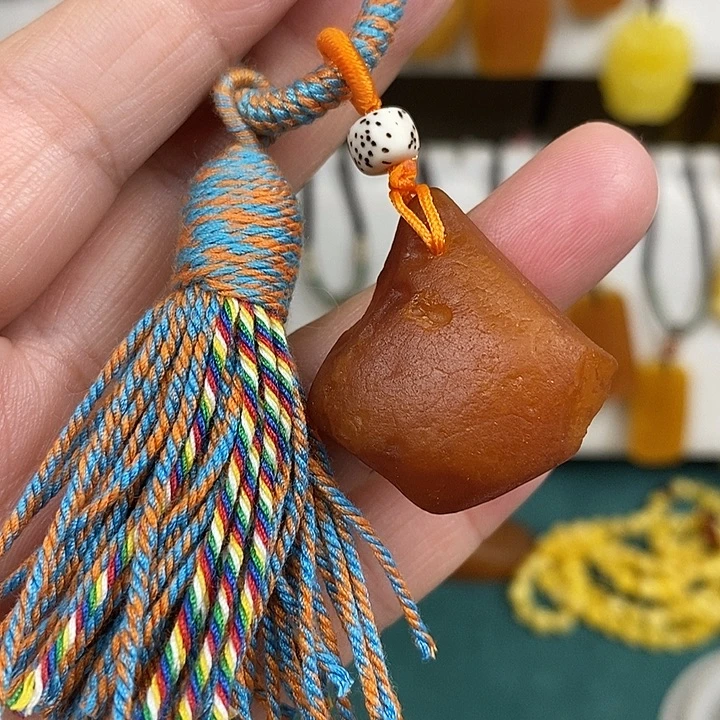 蜜蜡未镶嵌珠宝奇石钥匙扣