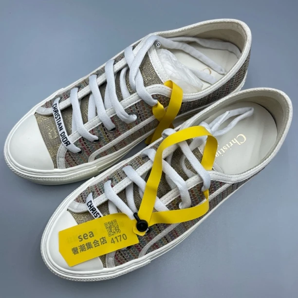 未使用 DIOR/迪奥 （有盒）Walk'n'Dior 低帮时尚板鞋 35/4170