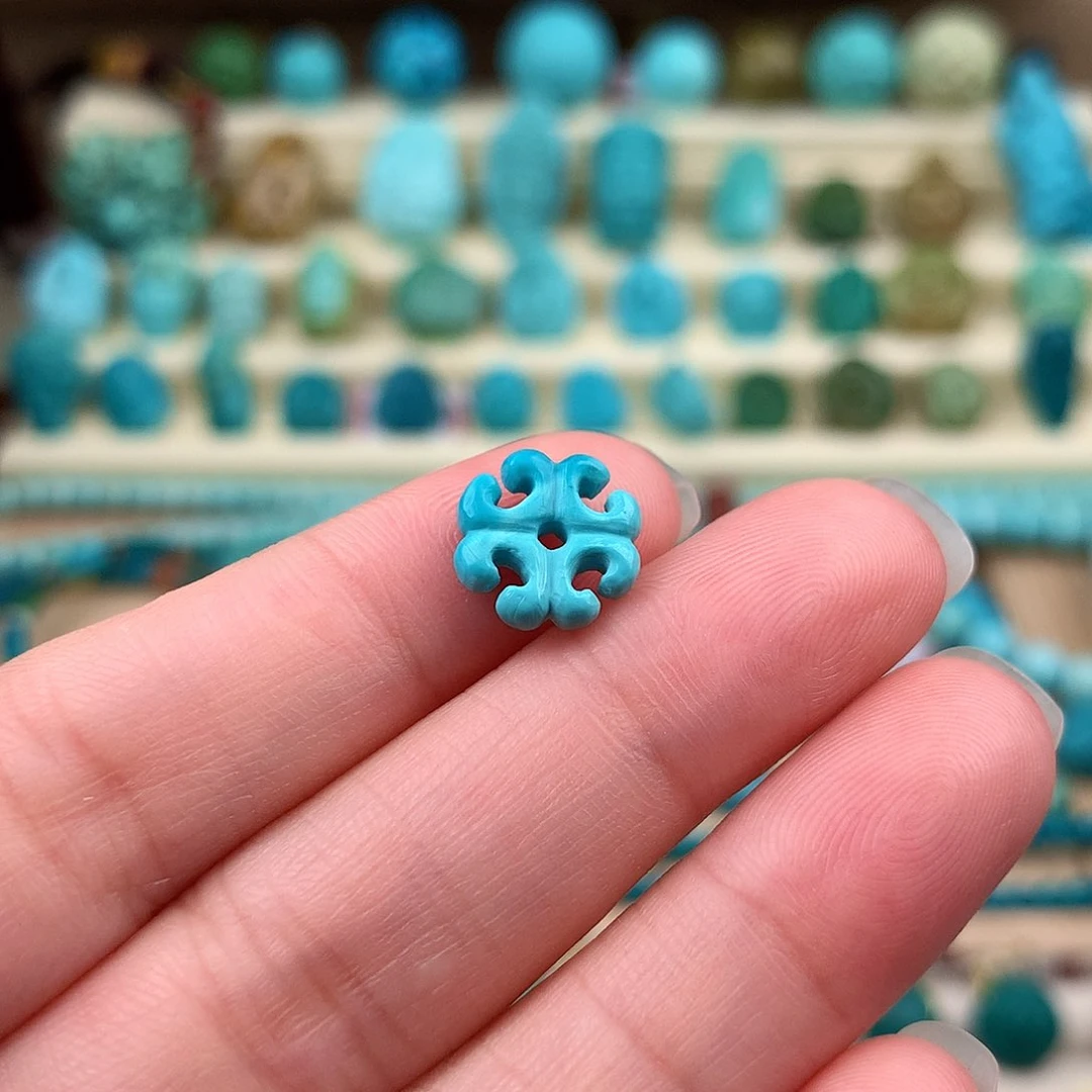 未镶嵌绿松石珠宝奇石10.5*3.5