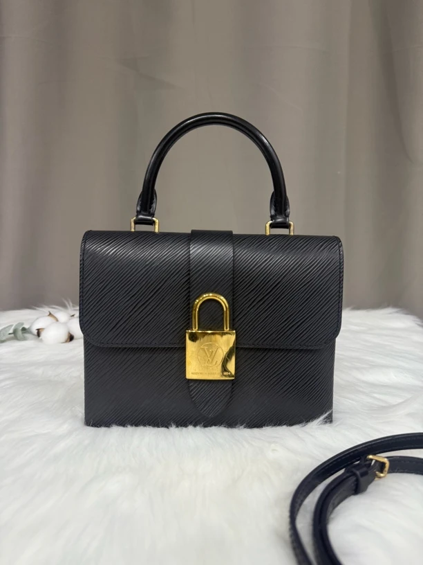 95新 LouisVuitton/路易威登 LV黑色水波纹锁头BB手提斜挎包