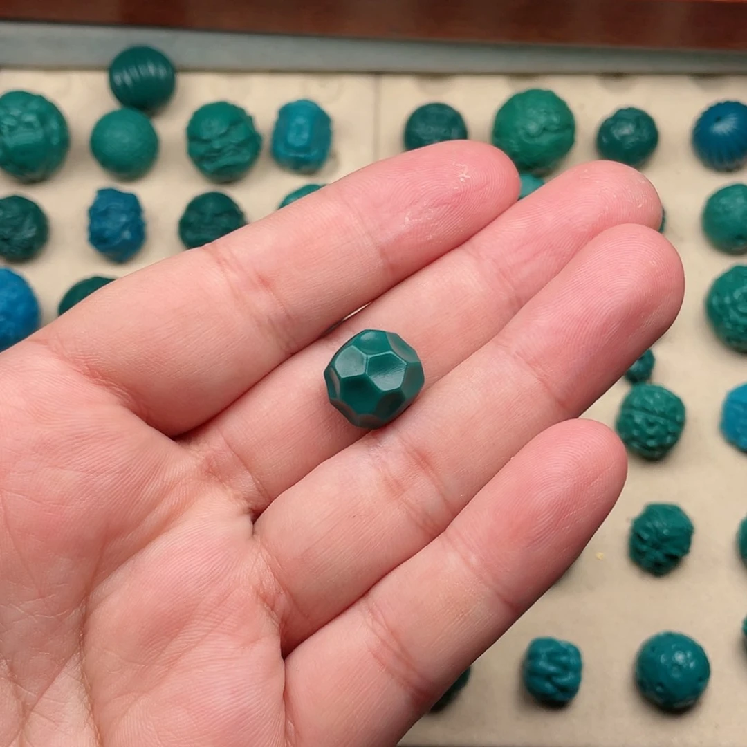 【闪购商品】玻璃颈饰奶酪老型14×15一个