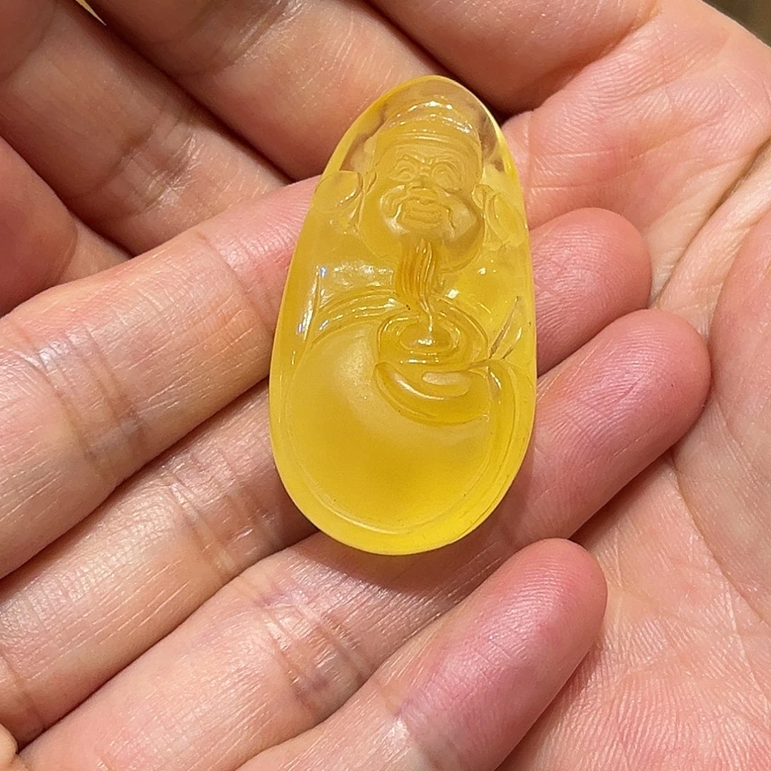 琥珀颈饰未镶嵌财神