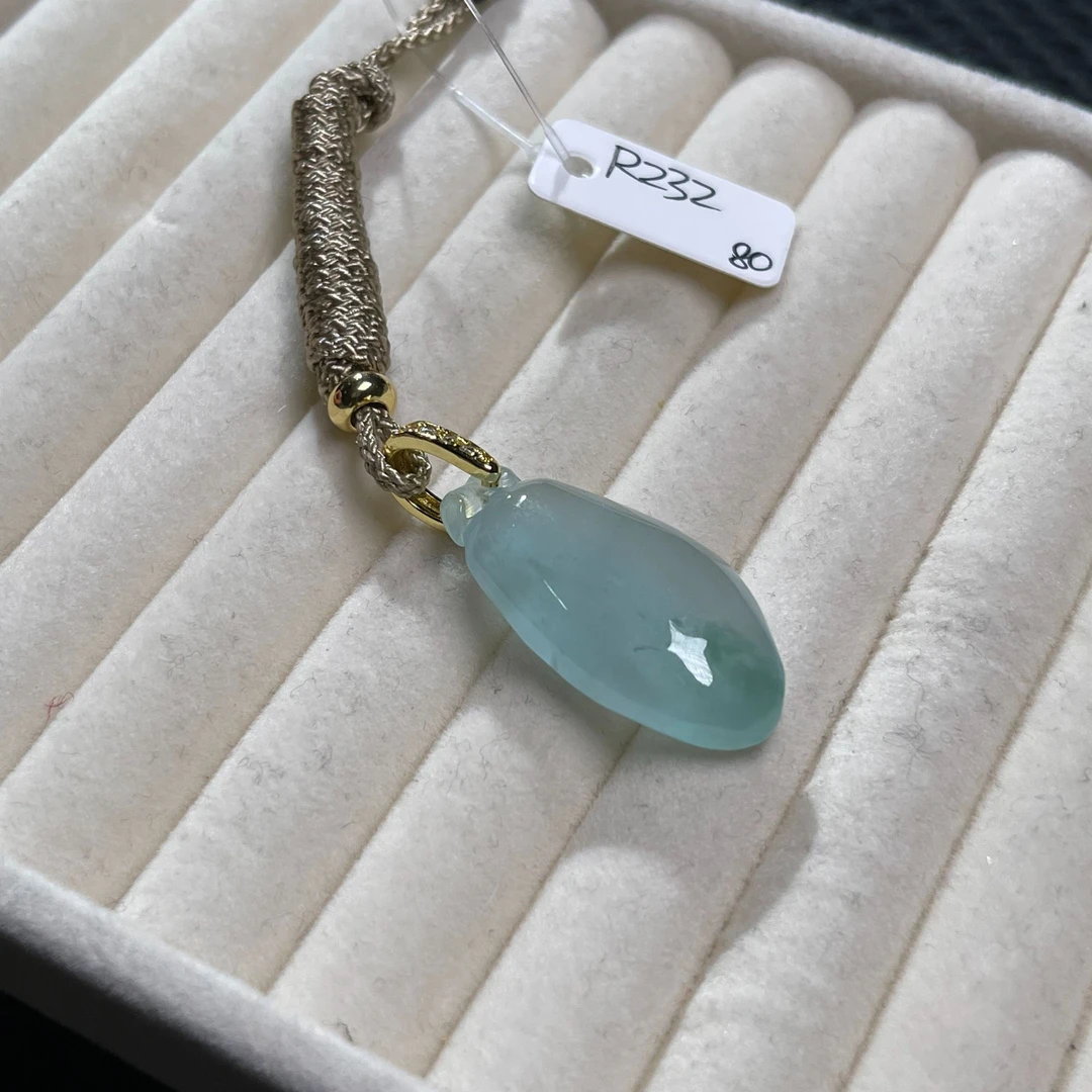 R232吊坠百搭男女款多样性发货其一