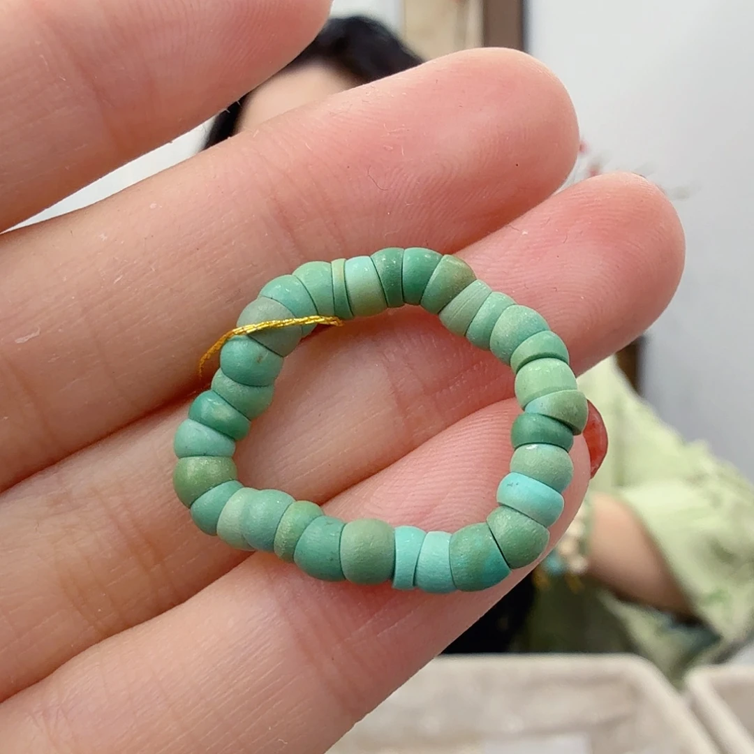 绿松石未镶嵌挂件