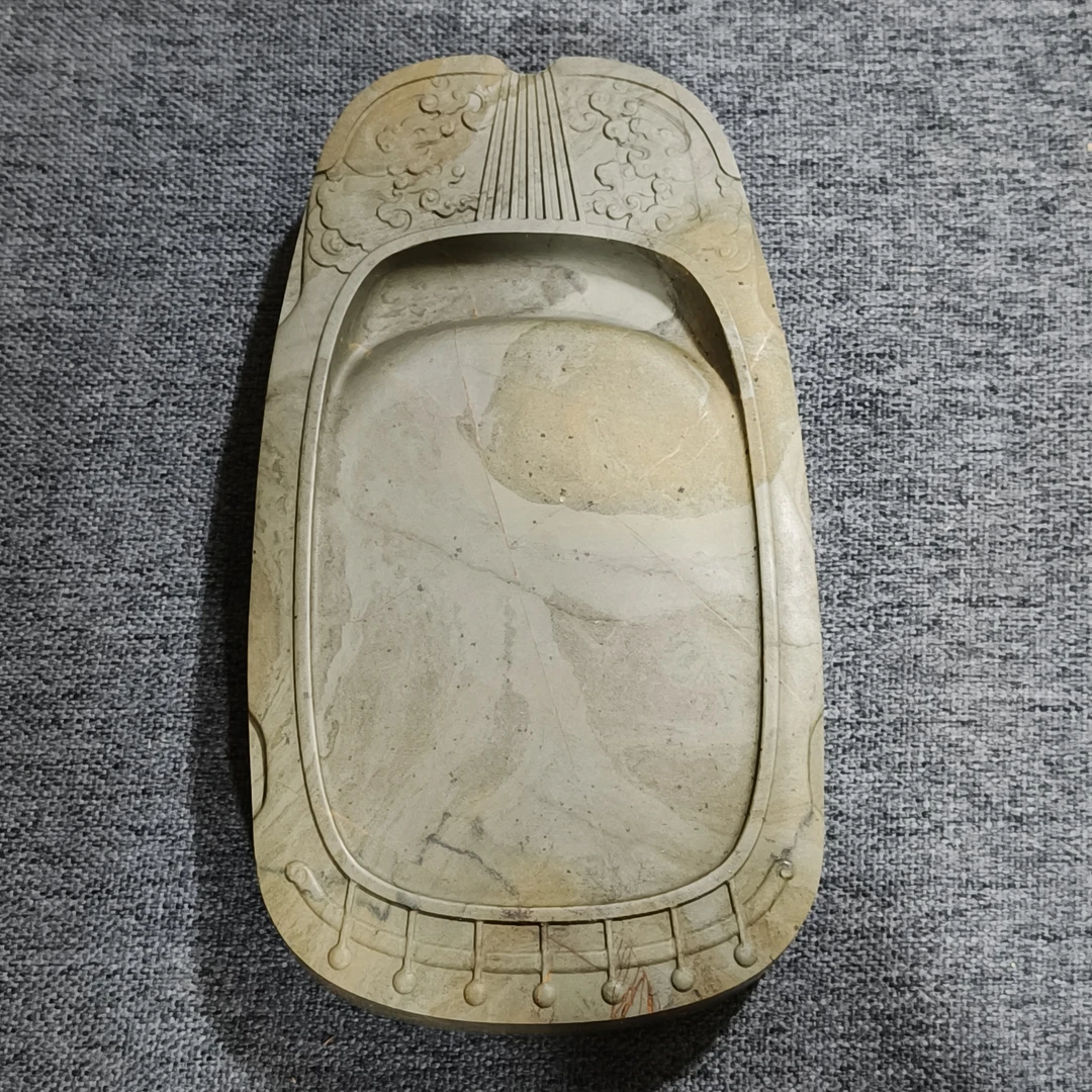 老坑洮砚，喇嘛崖老坑瓜皮黄琴砚，尺寸16.5*9*2厘米