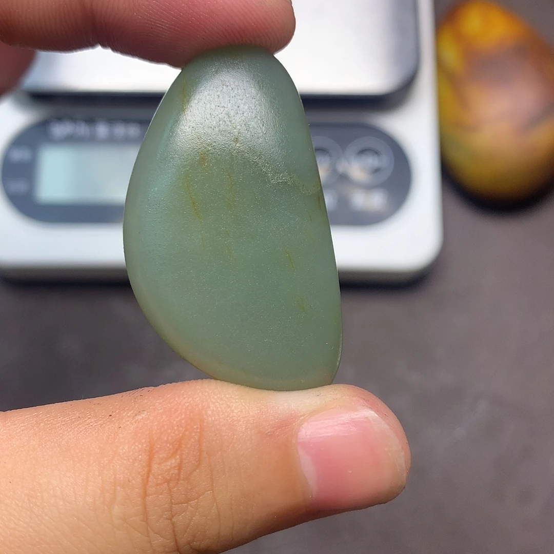 和田玉（糖玉）未镶嵌挂件