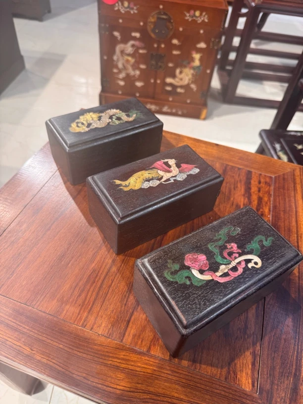 紫檀镶嵌小机关盒98.88888888