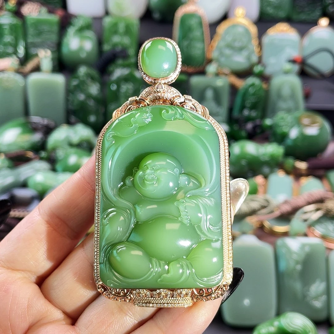 和田玉挂件18K金镶嵌无*