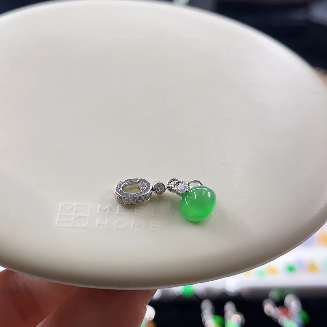 散珠翡翠苹果提溜