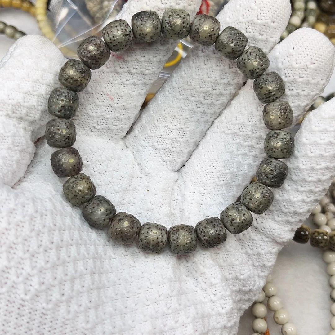 星月菩提吊坠闪购3卡9.7