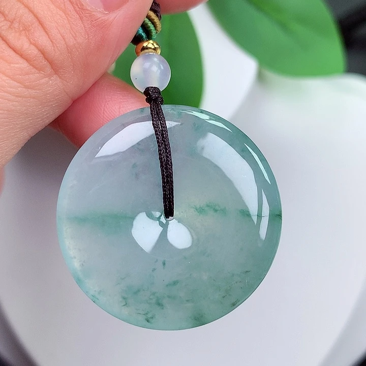 颈饰未镶嵌翡翠平安扣 33x6.0mm