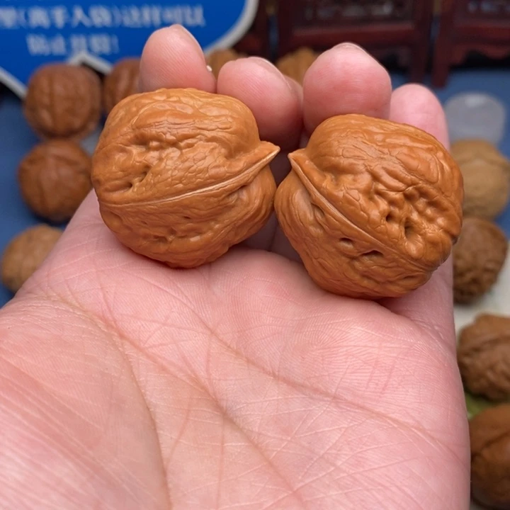 文玩核桃把件金***?至尊蟾