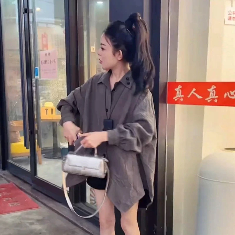 复古时尚2025春秋新款肌理感不规则衬衫高级感减龄显瘦慵懒风外套