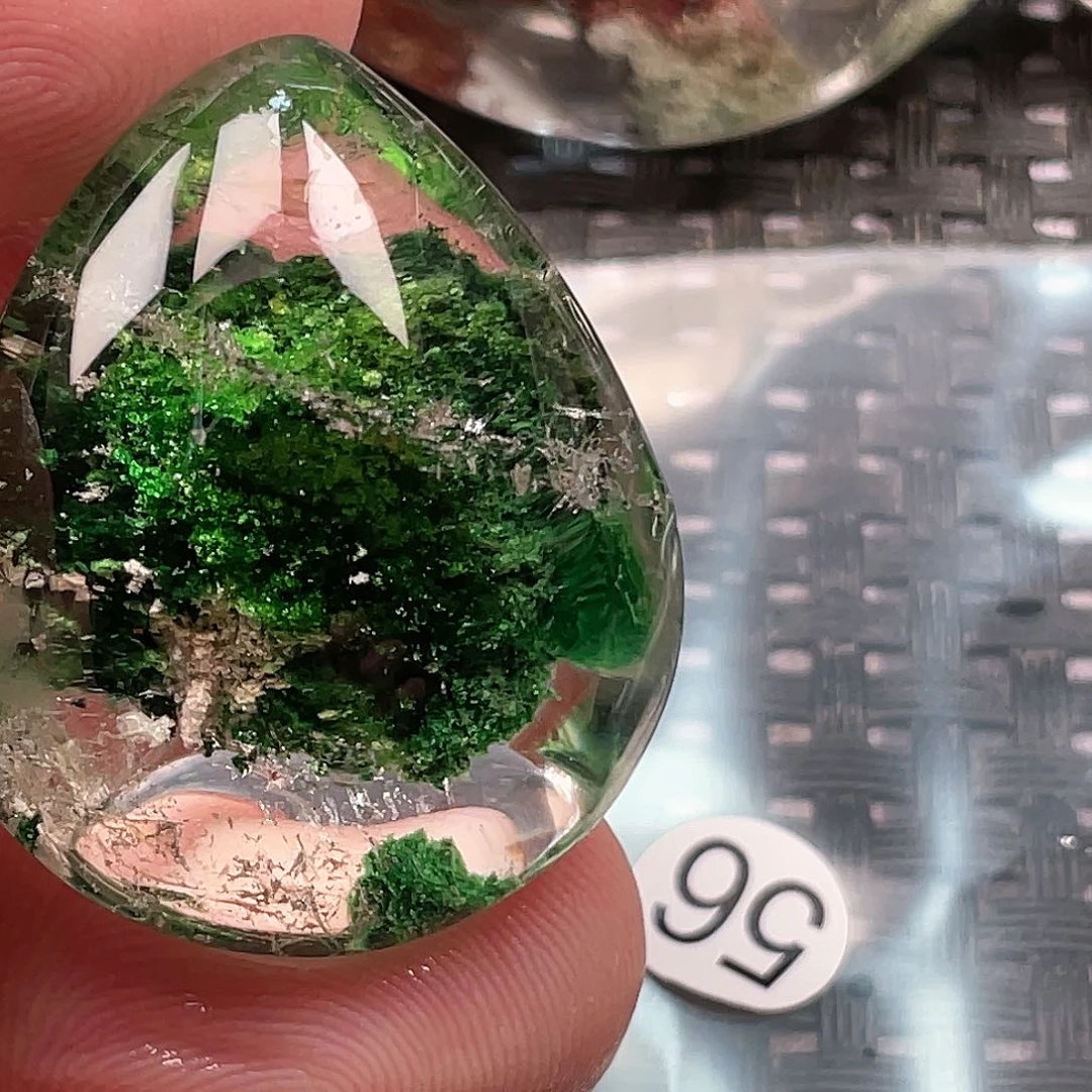 【闪购商品】颈饰未镶嵌水晶石*