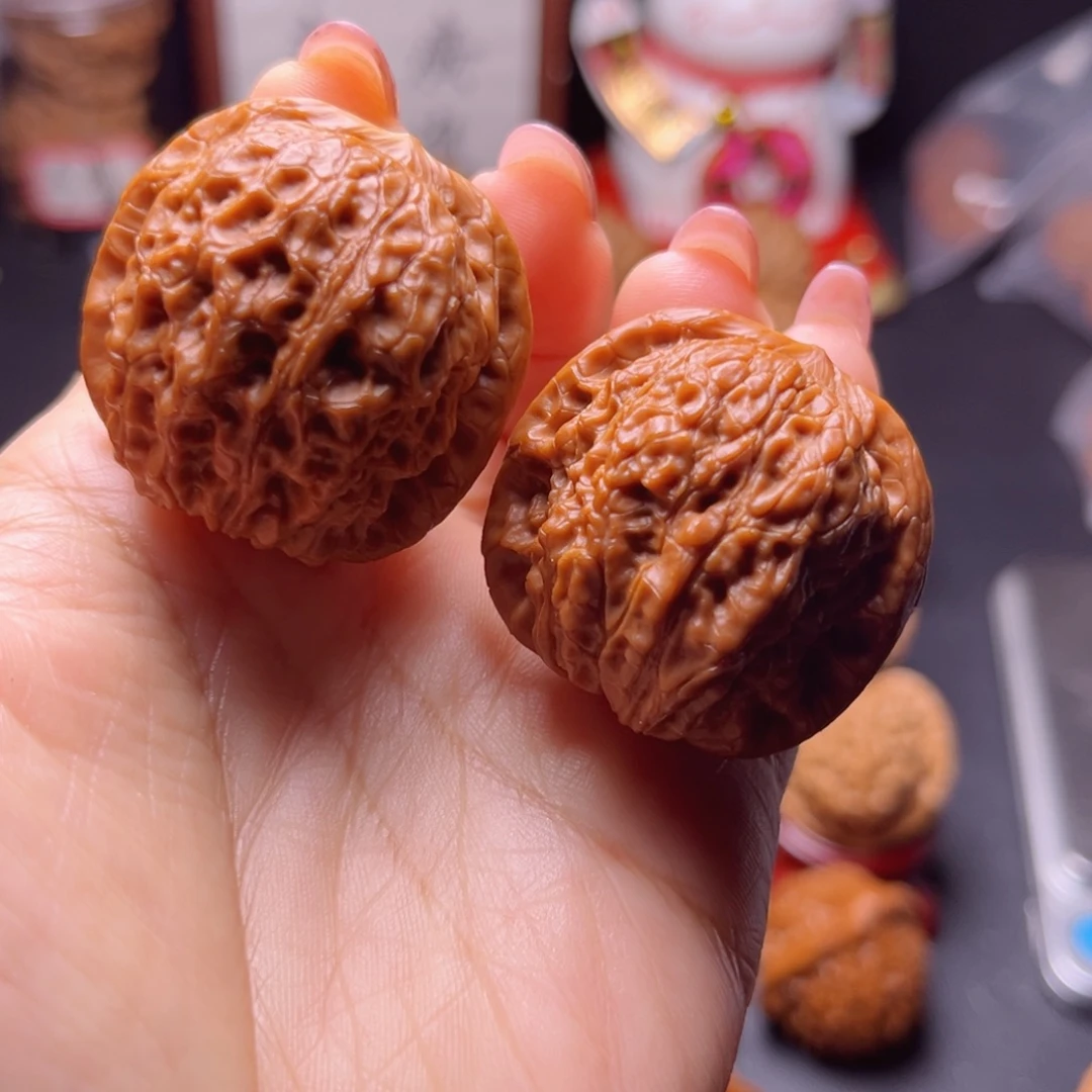 吊坠文玩核桃36尺原庄血麒麟