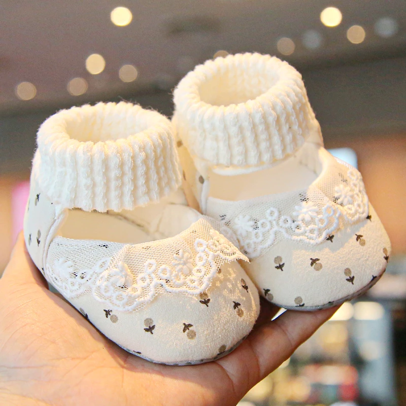 公主鞋！女宝宝0-12个月专属公主鞋软底可爱萌趣软面步前鞋